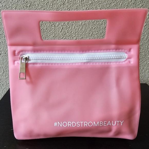 Nordstrom Handbags - Nordstrom Beauty silicone makeup bag with handle and zipper